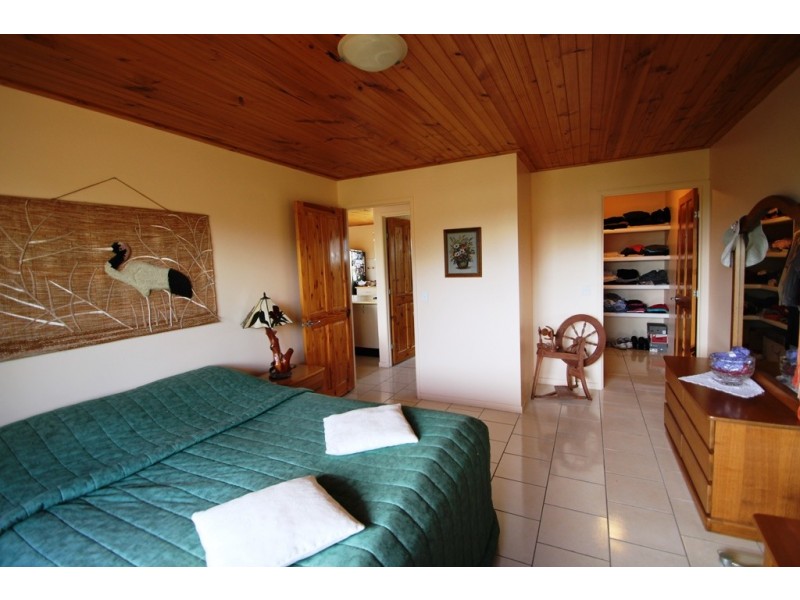 83 Lochiel Rd, Dalveen QLD 4374