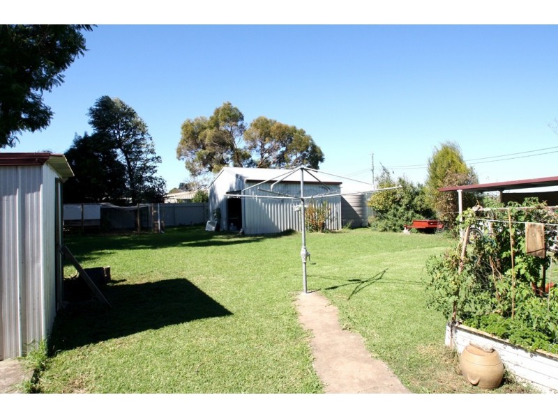 1A Raff Street, Allora QLD 4362