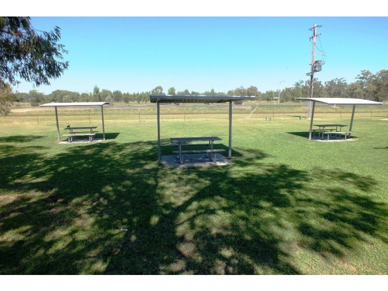 80 Boundary Road, Goondiwindi QLD 4390