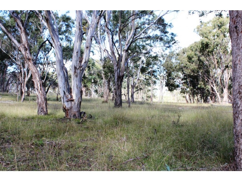 21727 New England Highway, Dalveen QLD 4374