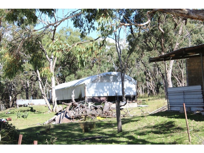 21727 New England Highway, Dalveen QLD 4374