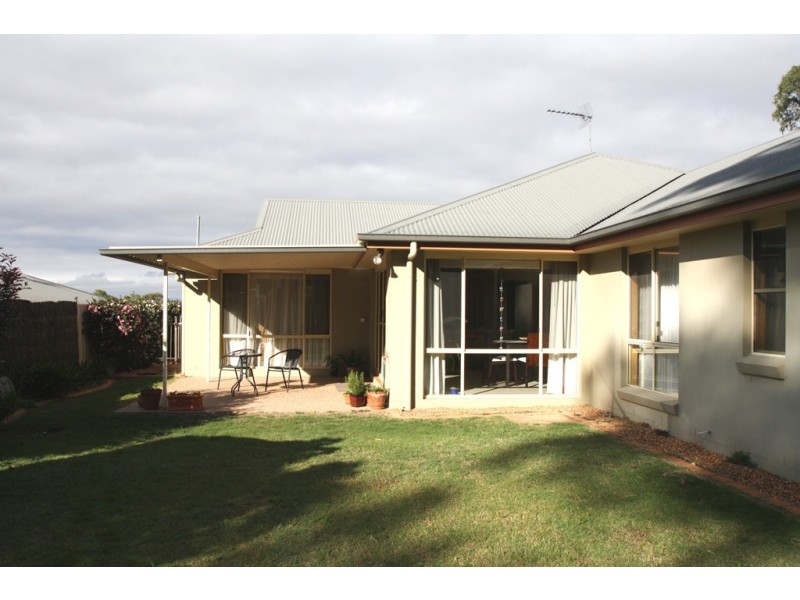 13 Peregrine Court, Warwick QLD 4370