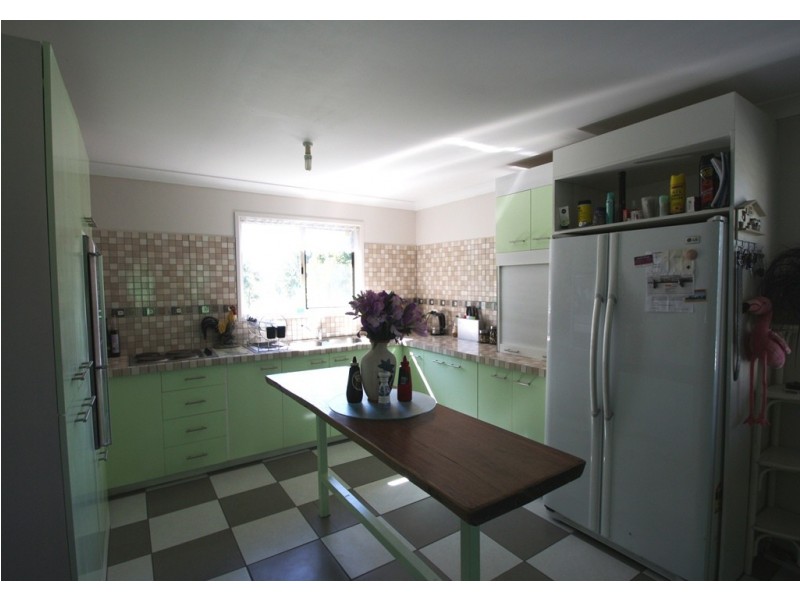 356 Hendon-Deuchar Rd, Deuchar QLD 4362