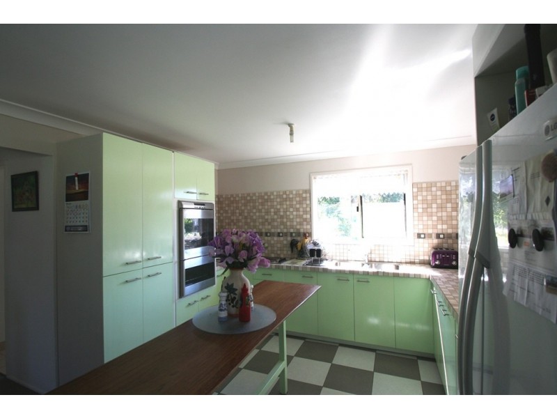 356 Hendon-Deuchar Rd, Deuchar QLD 4362