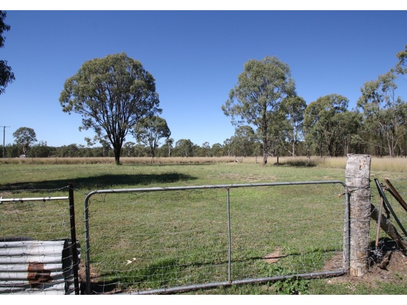 356 Hendon-Deuchar Rd, Deuchar QLD 4362