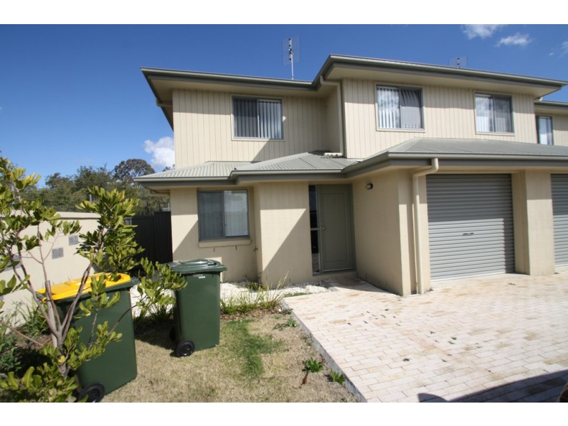 1/9 Natalia Court, Warwick QLD 4370