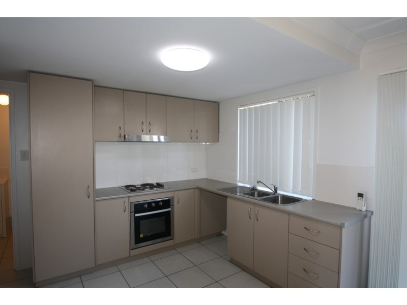 1/9 Natalia Court, Warwick QLD 4370