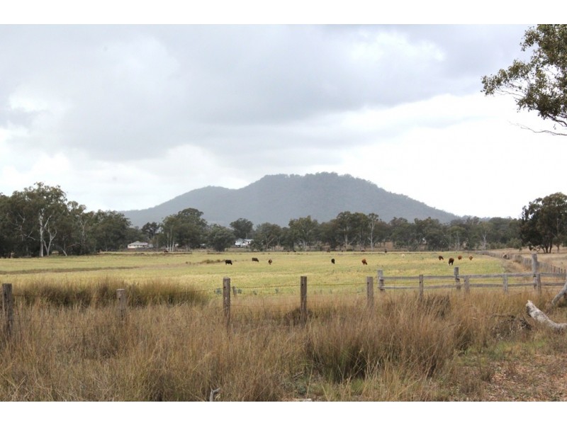 860 Thanes Creek Road, Thanes Creek QLD 4370