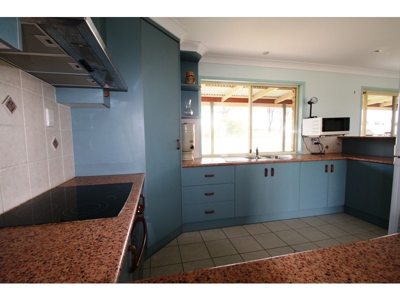 98 Orchard Road, Loch Lomond QLD 4370