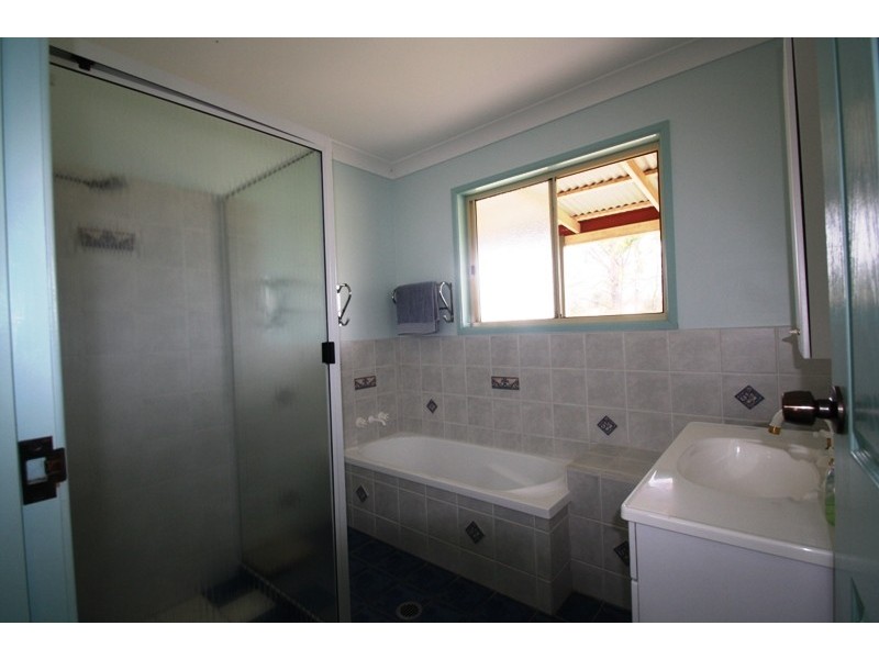 98 Orchard Road, Loch Lomond QLD 4370