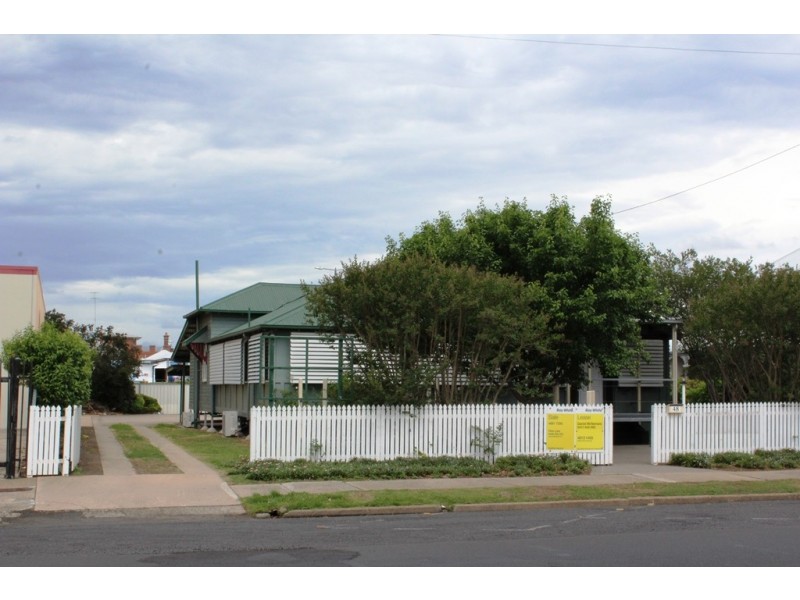 48 Guy Street, Warwick QLD 4370