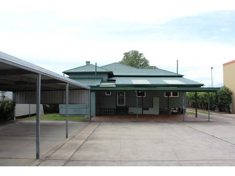 48 Guy Street, Warwick QLD 4370