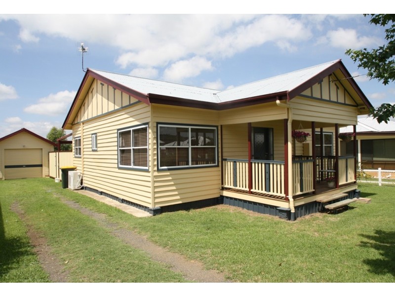 44 Marshall Street, Warwick QLD 4370