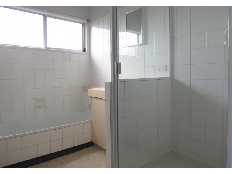 121 Cleary St, Warwick QLD 4370