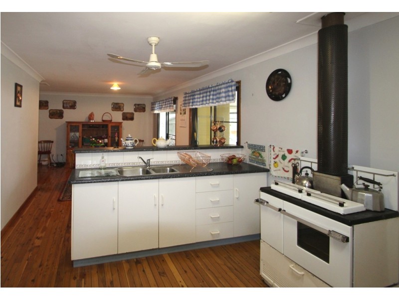 9211 Mount Lindesay Road, Legume NSW 2476