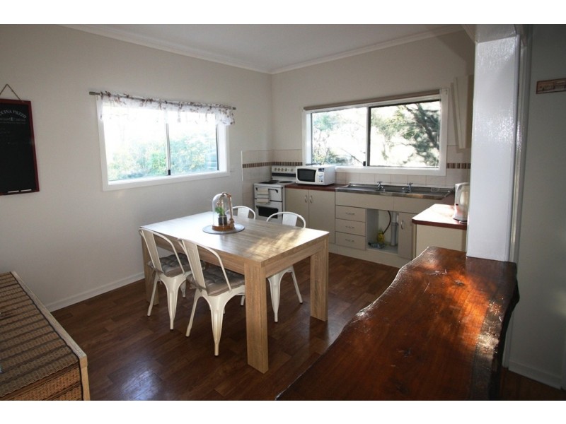 82 Massie Bony Mountain Road, Massie QLD 4370