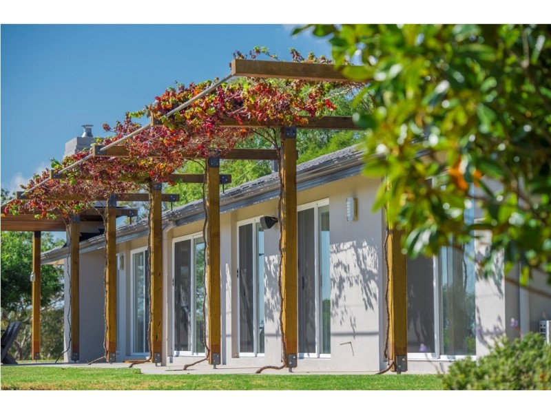 108 Coochie Rd, Dalveen QLD 4374