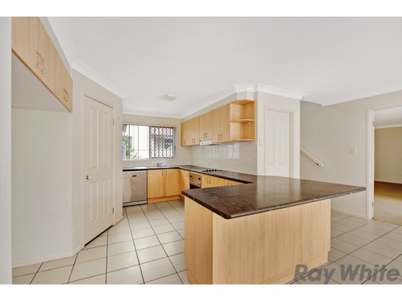 8 Greenway Place, Deception Bay QLD 4508