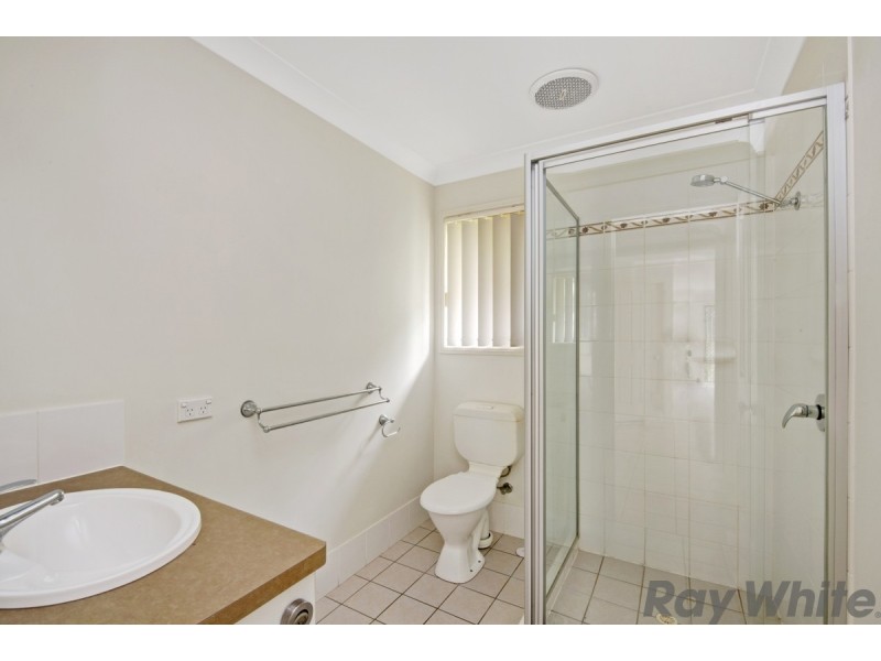 8 Greenway Place, Deception Bay QLD 4508