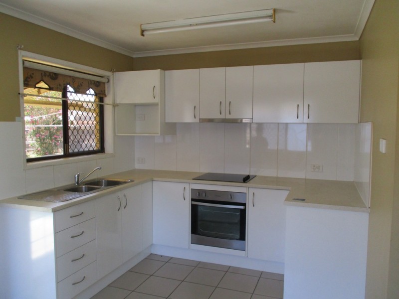 8 Leandi Drive, Deception Bay QLD 4508