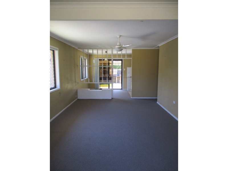 8 Leandi Drive, Deception Bay QLD 4508