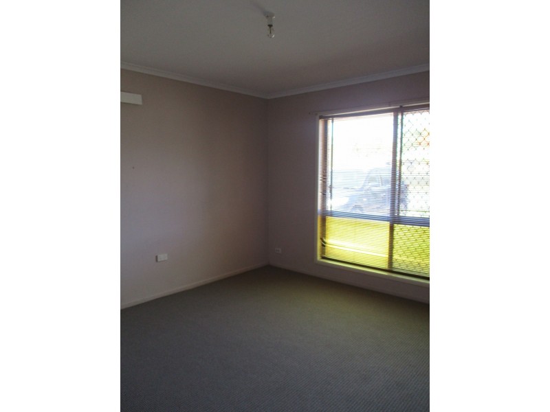 8 Leandi Drive, Deception Bay QLD 4508