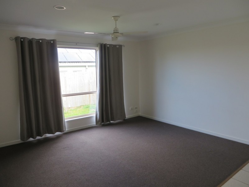 32 Zoe Place, Deception Bay QLD 4508