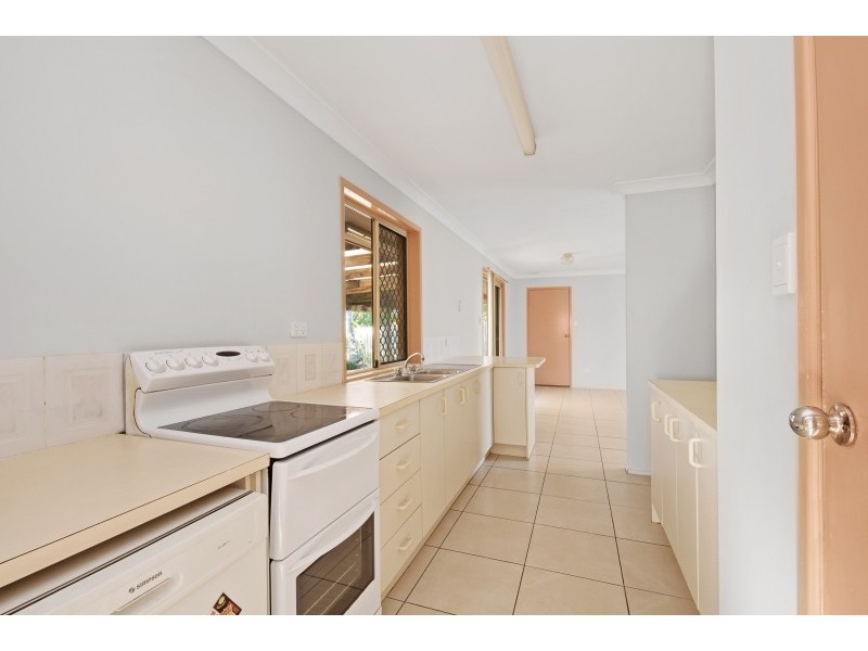 6 Kate Avenue, Deception Bay QLD 4508