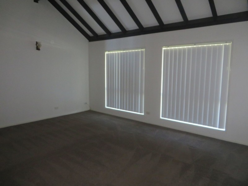 52 Cross Street, Deception Bay QLD 4508