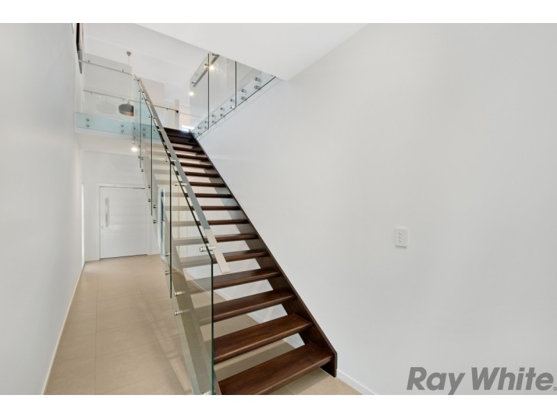 13a Hawthorne Street, Woody Point QLD 4019