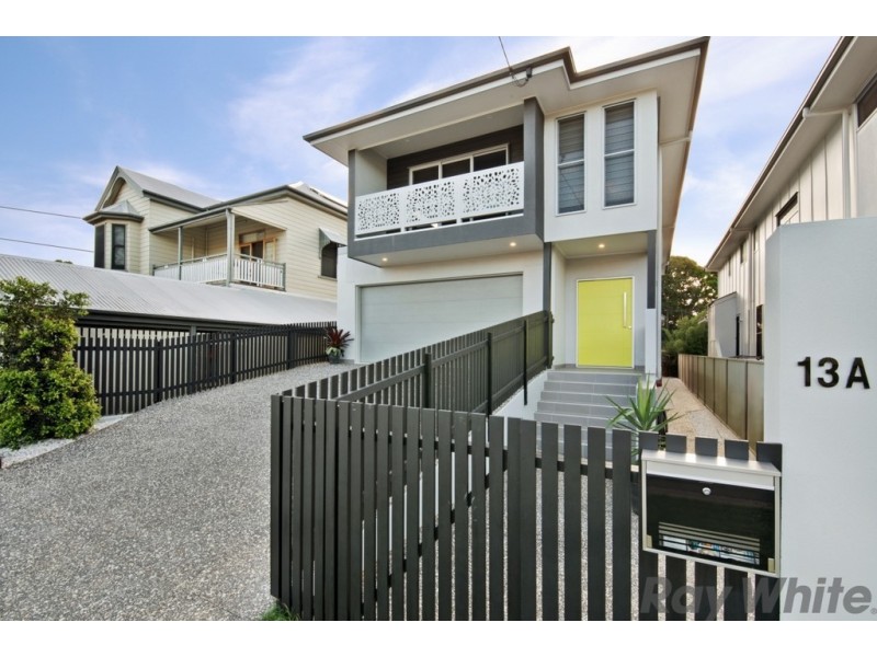 13a Hawthorne Street, Woody Point QLD 4019