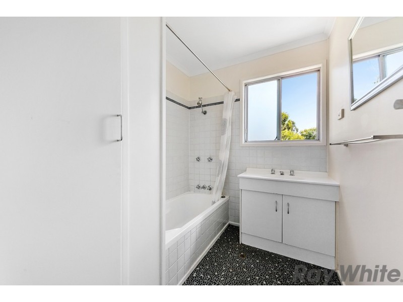 5 Moore Street, Deception Bay QLD 4508