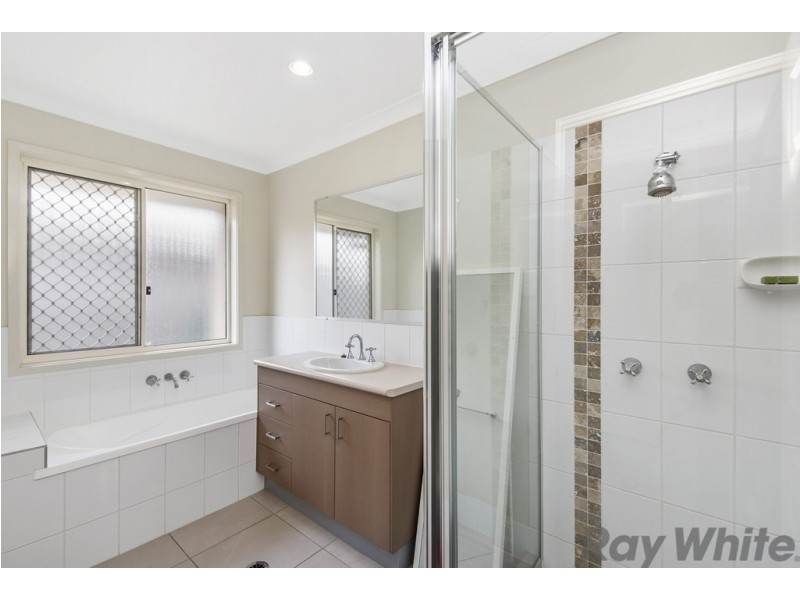 5 Jan Court, Caboolture QLD 4510