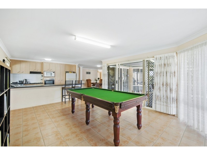 18 Townsville Cres, Deception Bay QLD 4508