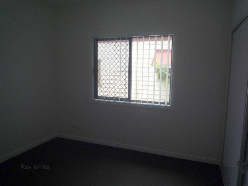 3 Esplanade, Deception Bay QLD 4508