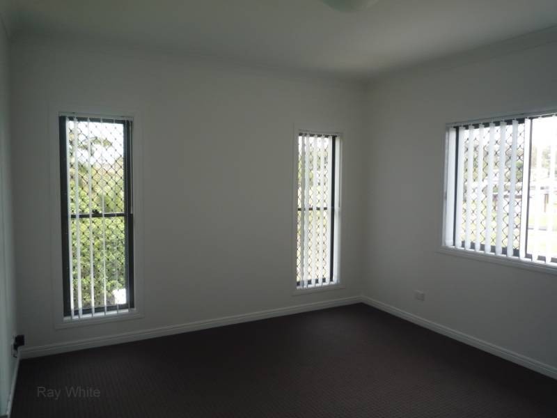 3 Esplanade, Deception Bay QLD 4508