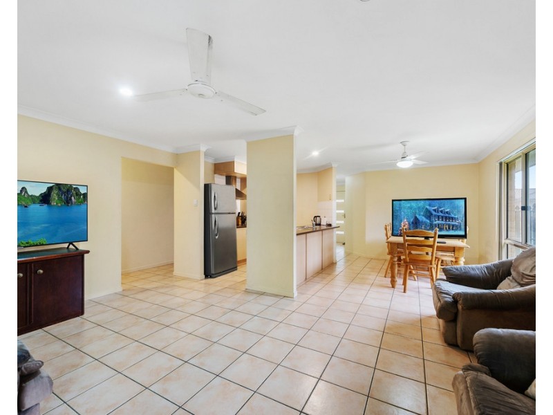 14 Zoe Place, Deception Bay QLD 4508