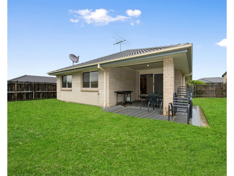 14 Zoe Place, Deception Bay QLD 4508