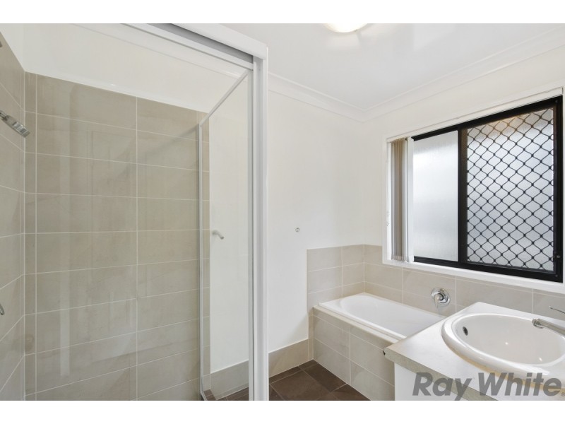 9 Adonis Court, Rothwell QLD 4022