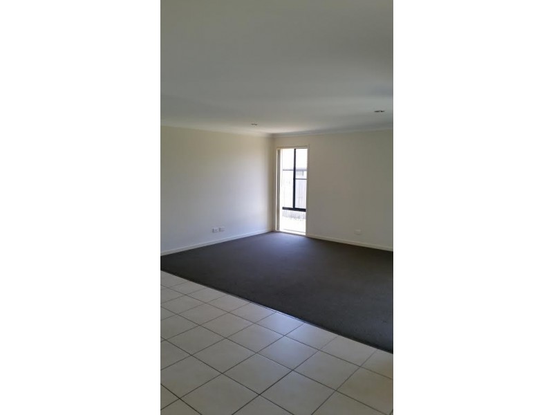 3 Star Place, Morayfield QLD 4506