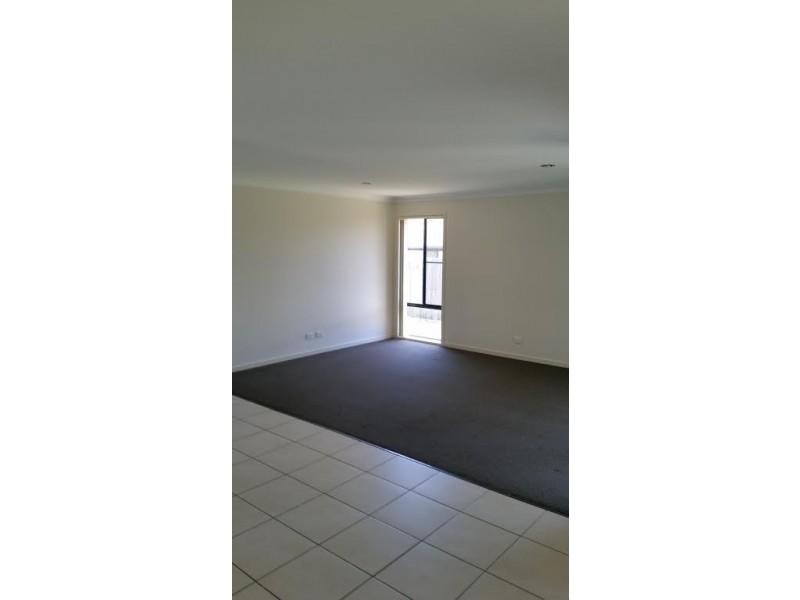 3 Star Place, Morayfield QLD 4506