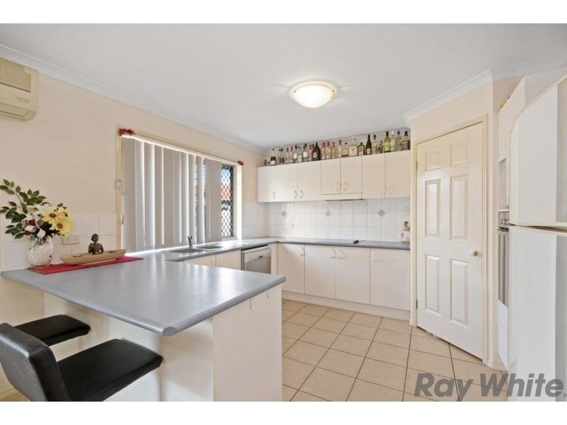 8 Hoddle Court, Rothwell QLD 4022