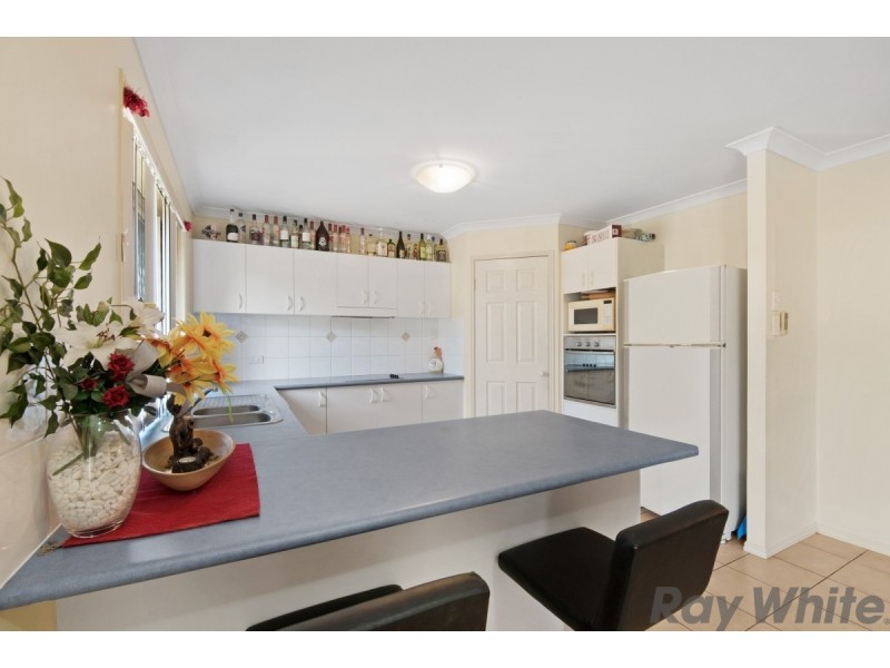 8 Hoddle Court, Rothwell QLD 4022