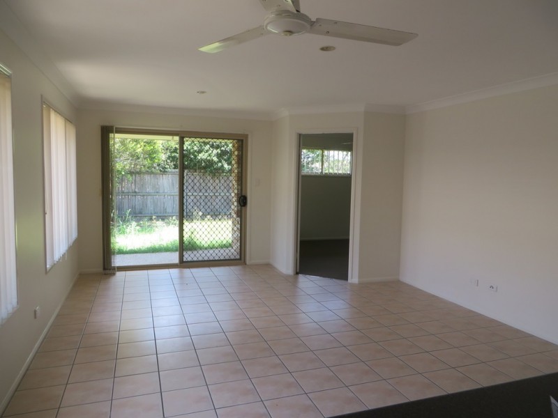 9 McPherson Court, North Lakes QLD 4509