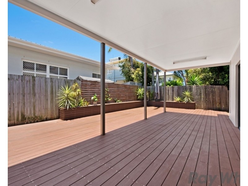 76 Kate Street, Woody Point QLD 4019
