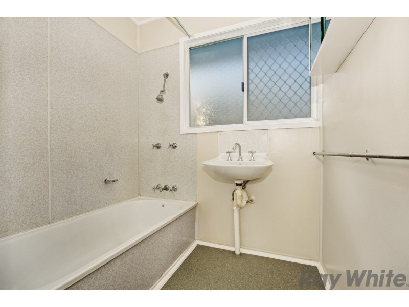 110 Cross Street, Deception Bay QLD 4508