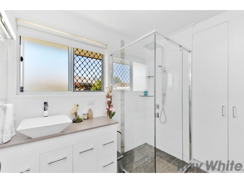 12 Halyard Court, Deception Bay QLD 4508