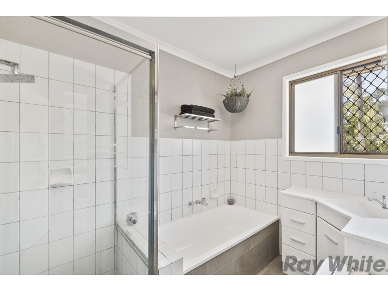 18 Leigh Street, Deception Bay QLD 4508