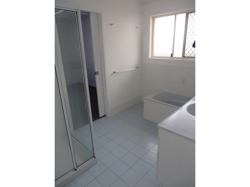 2 Bramble Crescent, Deception Bay QLD 4508