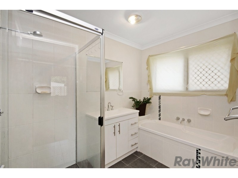 16 Carramar St, Rothwell QLD 4022